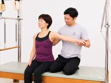 ライフ ピラティス スタジオ(LIFE Pilates Studio)の雰囲気（次にほぐれた筋肉を伸ばして身体をリセット。動かせる身体に）