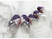 ディーネイル(Dnail)/変型フレンチの2色使い！