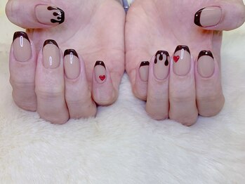 ネイルアート エクリ(Nail Art:Ecrit)/バレンタインフレンチネイル