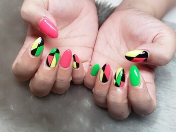 ハーモニー(Harmony)/個性派ネイル