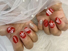 #adidasネイル