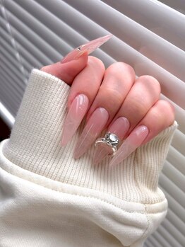 ネイルアトリエ ソエル(nail atelier Soel)の写真/話題の「ジェルエックス」で長さ出し♪スカルプより柔らかいので、衝撃に強く割れづらい。ネイルのモチも◎