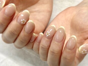 ヌゥ ネイル 亀有(nuu nail.)の写真/【定額5900円/6900円/7900円】大人女性のための、洗練されたショートネイルデザイン*[亀有/綾瀬/金町]