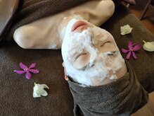 アロマリラクゼーション ミモザの雰囲気（《炭酸ハーブパック》キメを整えもちもち素肌に。リピート多数！）
