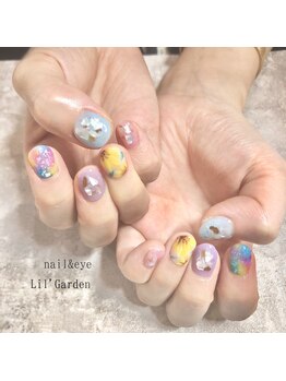 リルガーデン 新宿南口(Lil' Garden)/カラフルひまわりネイル