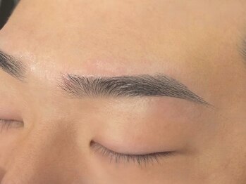 リアン(lien)/メンズアイブロウ・スタイリング