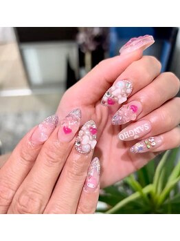 RIN NAILS 【長さだし/フィルイン/持ち込み/マグネット】の写真/《持ち込みネイル》で毎月大満足ネイルをお届け*カラー500種以上&パーツ豊富◇SNS話題ちゅるんネイルも