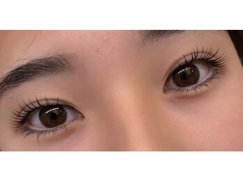 メテ(mete)の写真/上がらない・短い・少ない…まつ毛のお悩みお任せ♪あなたに合った施術で毎朝ラクにぱっちり目元へ