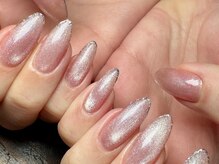 爪屋べっぴん堂の雰囲気（大流行のマグネットの種類豊富♪）