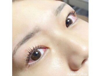 ネイルサロン アニーアンドジーノ シド(NAIL SALON Annie&Gino shido)/パリジェンヌで束間