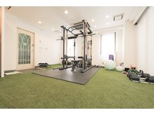 ビーユー関内女性専門店は完全個室となっております。