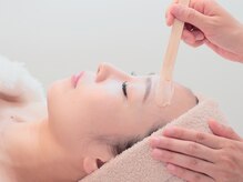 今大人気の美容の新常識フェイシャルワックスでツヤ肌に◎