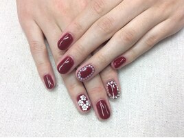 Y -792お花・ストーン囲みネイル