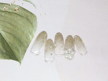 ネイルライフ(NailLife)/パールフラワーネイル