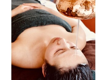 カナサロン(kanasalon)/脳のトリートメント・シロダーラ