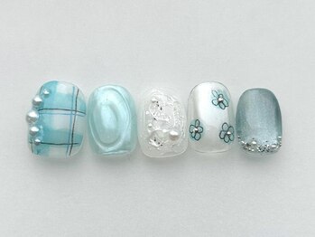 アイネイルズ 池袋店(I-nails)/ブルーフラワーチェック