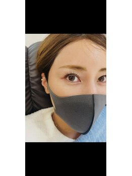 Splashの写真/根元から綺麗に立ち上げ、ぱっちりデカ目効果◎で毎日がもっと楽しくなる瞳へ♪