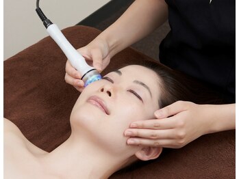 エステティックサロンアネラ(Anela)/最新型ハイパーナイフ６　Facial