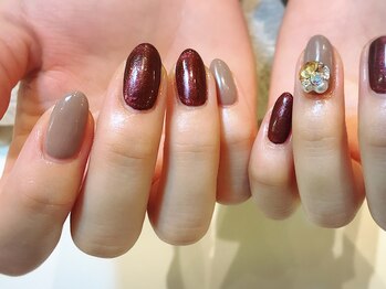ネイルズ ララ(nails Lala)/秋色ワンカラー。