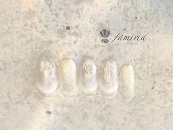 ファミリア/春キラキラネイル