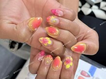 モモネイル(MOMO nail)/ハイビスカス，海外風