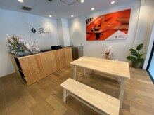 ブレスの雰囲気（明るく、清潔感の行き届いたサロン完全個室で安心・安全）