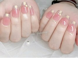 オーロラフレンチネイル