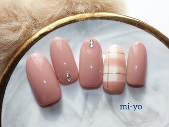ミーヨ ネイル(mi-yo nail)/【定額¥7700(税込)★】