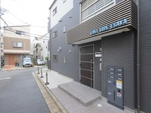 サニー(SUNNY)/入口