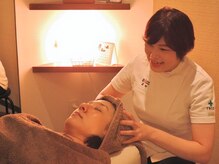 整体院オアシス イオンモール福津店(OASIS)/ヘッドリラックス