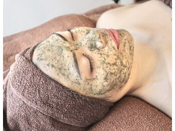 肌質改善サロン　Humming skin【3/2 NEW OPEN（予定）】/ハーブピーリングが初めての人も