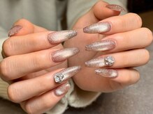 グロッシー ネイル 爪屋(Glossy nail)/施術者　ネイリストYOU