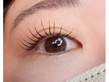 福花(フッカ)の写真/丁寧なカウンセリングと施術で大人女子も満足の仕上がりに♪目元や雰囲気に合わせたご提案もお任せ下さい!
