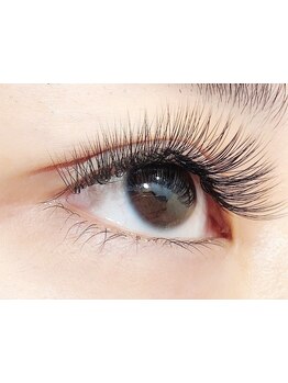 ボリュームのある目元にしたい