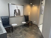 RBL 赤羽店/待合スペース