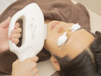 ココ(Koko)の写真/メンズ脱毛専門店で面倒なヒゲ剃りから卒業しませんか？【ヒゲ脱毛１回新規¥1000】お気軽にご来店ください!