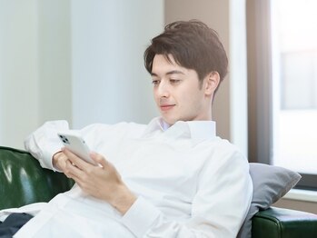 リヒト(LiHiTO)の写真/【毛穴&ニキビケア込/男女OK】清潔感Up★眉毛脱毛付きヒゲ脱毛（全顔/首）+プチヘッドスパ¥6500→¥3000