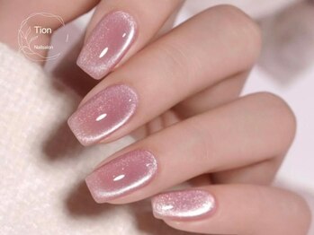 ティオン 浦和店(Tion)の写真/【マグネットネイル×韓国&ワンホンネイルパーツ】でシンプルなのにトレンド煌びやか＆色っぽネイル♪