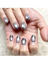 マイオティック ネイル(miotic nail)/ブルーミラーフレンチアート