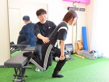 リラクサイズ(Relaxize)の雰囲気（痛みをぶり返さない筋力UPトレーニングも◎アフターケア充実）