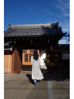 サロン ニコ(salon 25)/来店時はこちらの門から♪