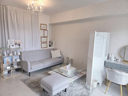 サロン ド ルポスの写真