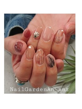 ニュアンスネイル