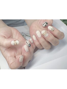 ショートネイルデザインが豊富