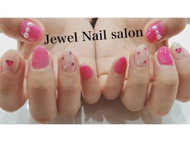 ガーリーネイル