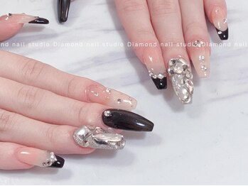 ダイアモンドネイルスタジオ 新宿店(Diamond Nail Studio)の写真/フォルムにもこだわる長さ出しで指先を美しく華やかに☆お好みの長さやデザインでなりたい指先を叶えます♪