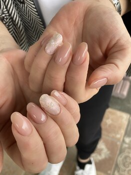 サフィールネイルサフィールネイル(Saphir nail)/ぷっくりフラワーネイル