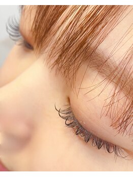 ヤーン(YARN)/眉毛&マツエク