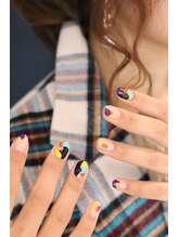 キダチ(Kidati)/個性派ショートネイル