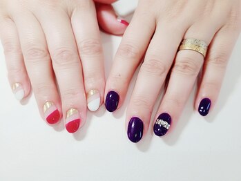 ネイルステーション ブルー(Nail Station BLUE)/